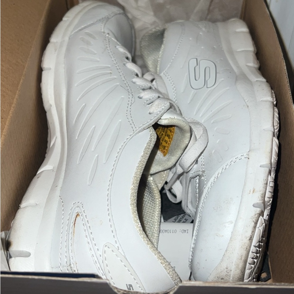 Skechers